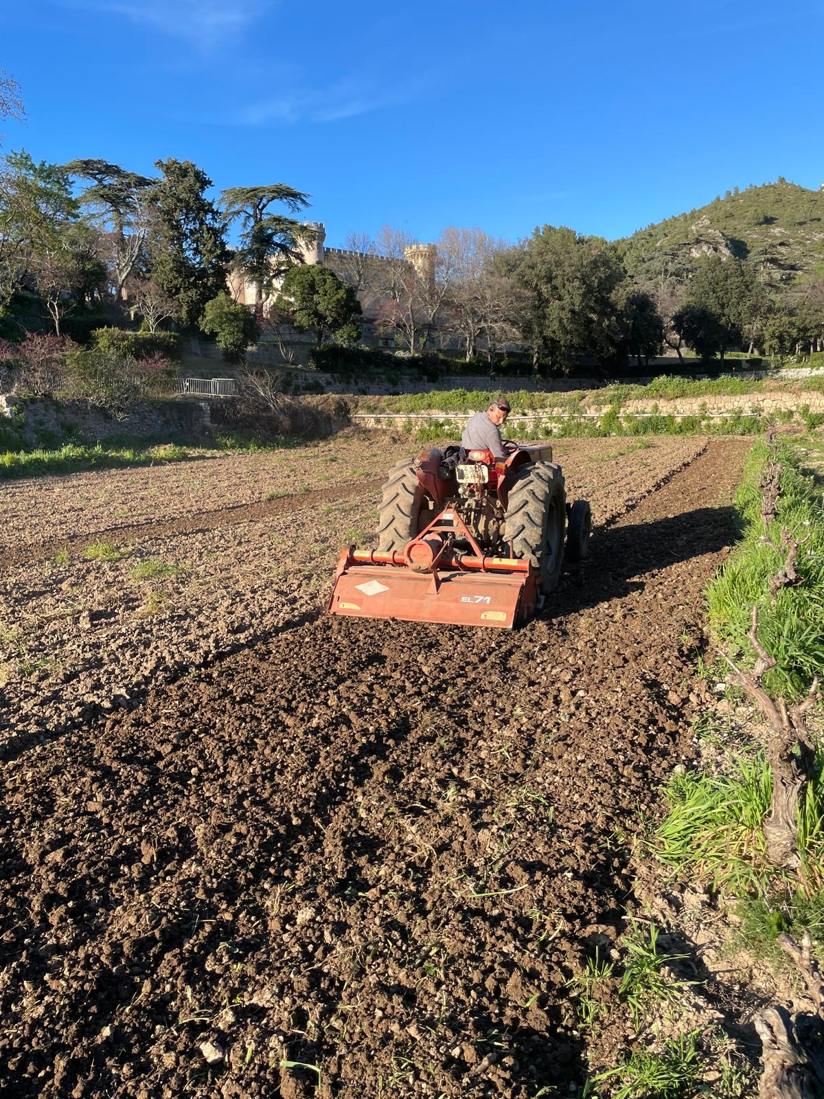 1aa3a4b1 703e 42d5 ab29 98bffcf69763